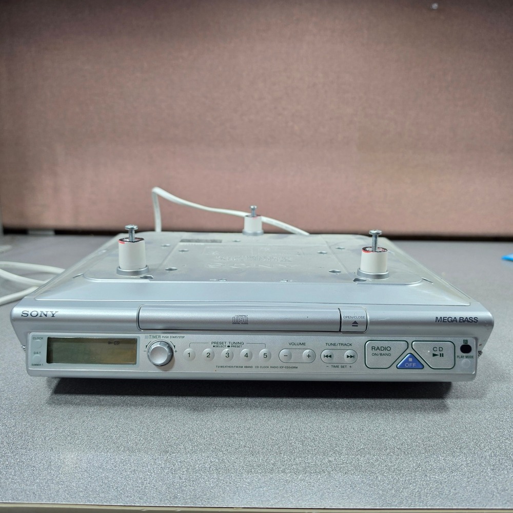 Sony Under Cabinet CD Clock Radio Silver ICF-CD543RM Mega Bass 4-Band Tuner